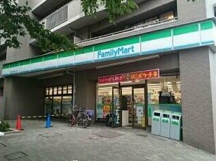 【コンビニエンスストア】ファミリーマート 小浦西五反田四丁目店まで431ｍ