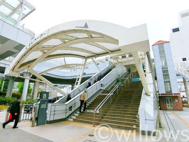 田町駅(JR 山手線) 徒歩6分。 480m