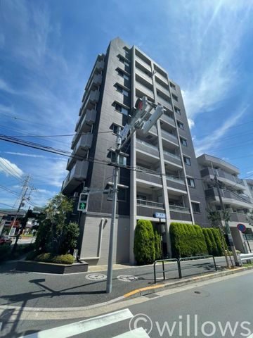 大切なペットとも暮らせる(規約有)、地上9階建て（5階部分）のマンションです。