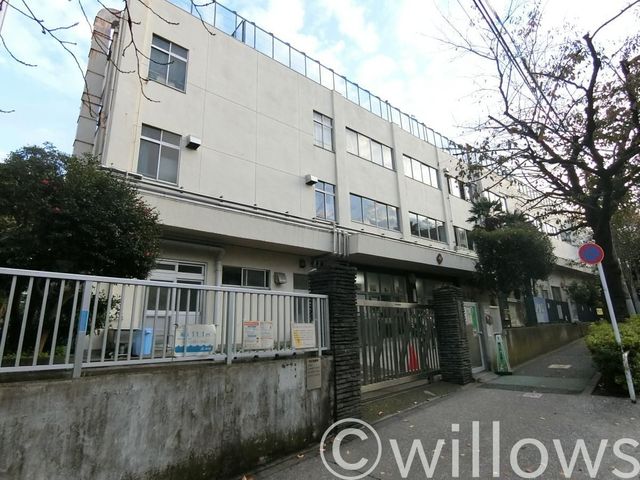 品川区立第四日野小学校 徒歩10分。 740m