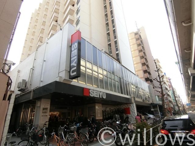 西友駒沢店 徒歩11分。 850m