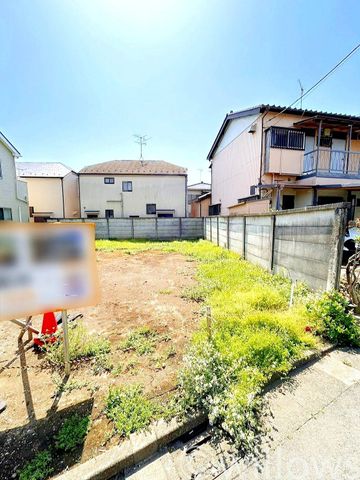 2区画分譲地ですが、残すはこのA区画のみになります。閑静な住宅街に位置する対象土地はお子様の子育て環境としても大変良い立地です。お子様がご自宅内で走り回る姿が想像できます。