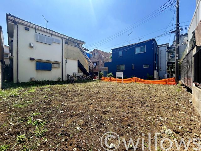 1区画90m2超え×整形地だからこそ創りあげられる低層かつボリュームのある戸建て。お部屋の数を多く設けることはもちろん、車庫スペースを確保することも可能でございます。