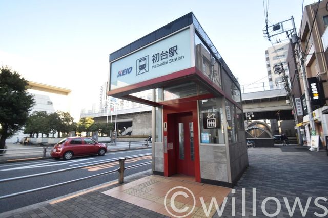 初台駅(京王線) 徒歩9分。 700m