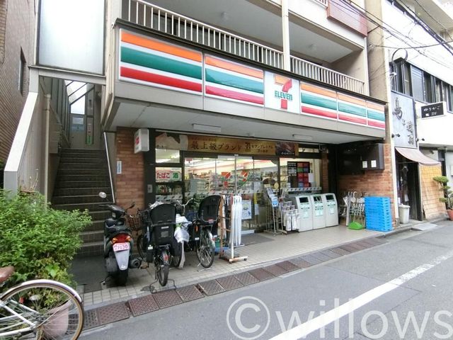 セブンイレブン渋谷千駄ヶ谷3丁目店 徒歩3分。 170m