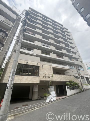 大切なペットとも暮らせる(規約有)、地上10階建て（7階部分）のマンションです。周辺は商業施設が揃う、暮らしやすい街並みが魅力的です。