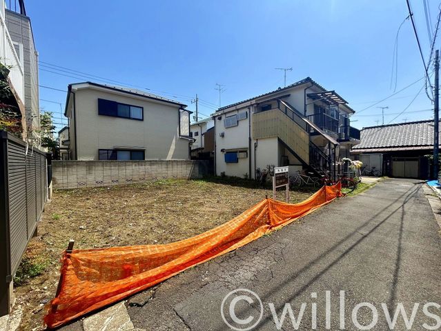 周辺には低層のマンション・戸建が混在した閑静なエリア。近隣にはスーパー、飲食店、また昭和大学病院もございますので、ファミリー世帯にもピッタリなロケーションでございます。