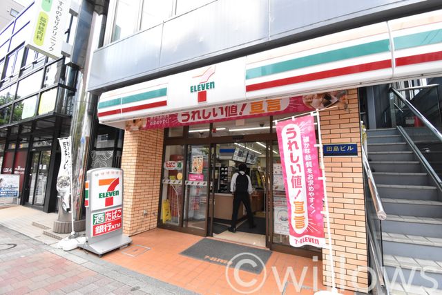 セブンイレブン高田馬場2丁目店 徒歩3分。 220m