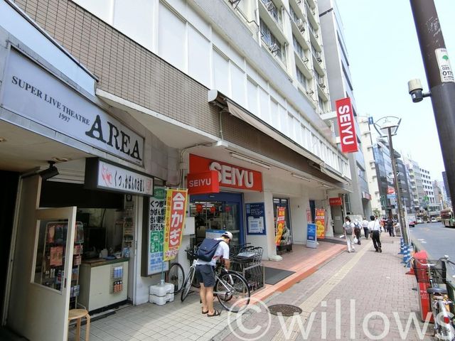 西友高田馬場店 徒歩8分。 580m