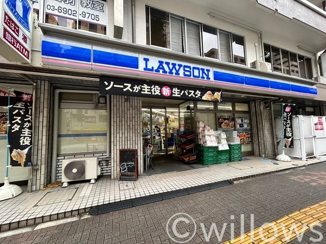 ローソン文京音羽一丁目店 徒歩3分。 230m