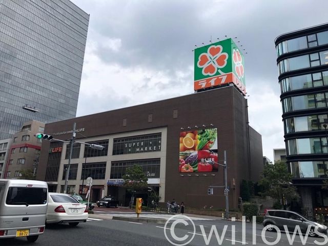 ライフ中野坂上店 徒歩5分。 360m